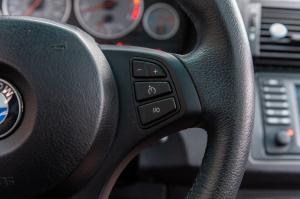 BMW X5 4.8is 2004 года  (NA)
